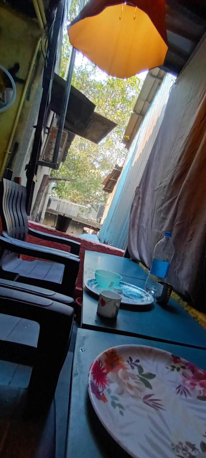 Sinhassan Dormitory Hostel Juhu Bombay Extérieur photo